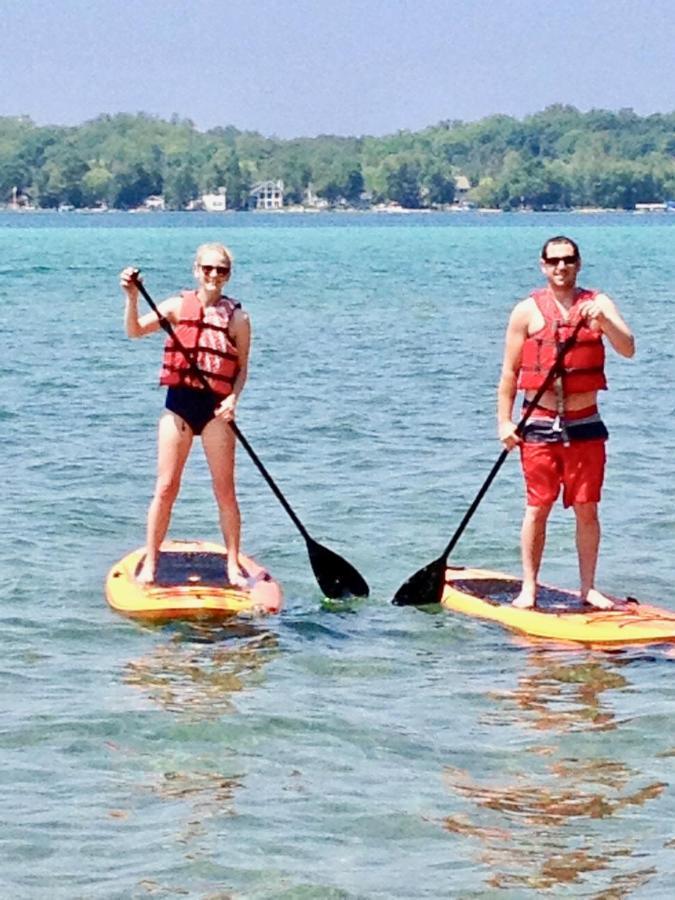 The Torch Lake Bed And Breakfast Central Lake Bagian luar foto